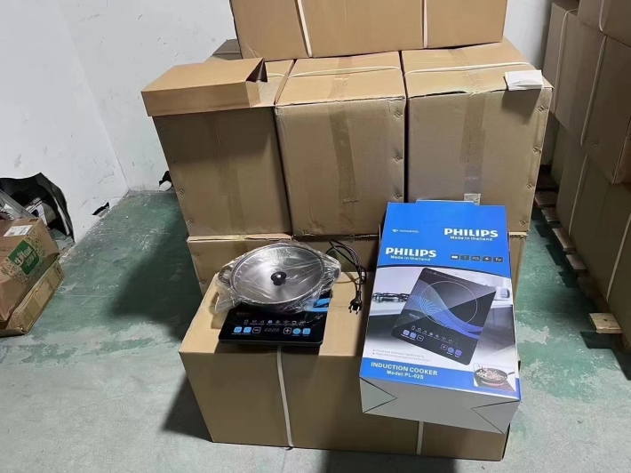电磁炉套装，欧规双头圆插220伏国内通用，功率2000到2500w，配套电磁炉锅直径26CM，高端货低价位，几十元一套，1000套起批，便宜批处理……
