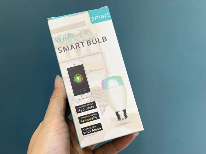 Wi-Fi App智能灯泡 现货2000pcs