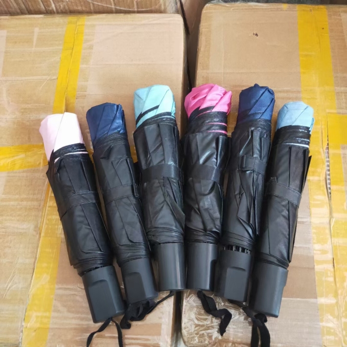 全新黑胶晴雨伞9000支，对路的速度来撩