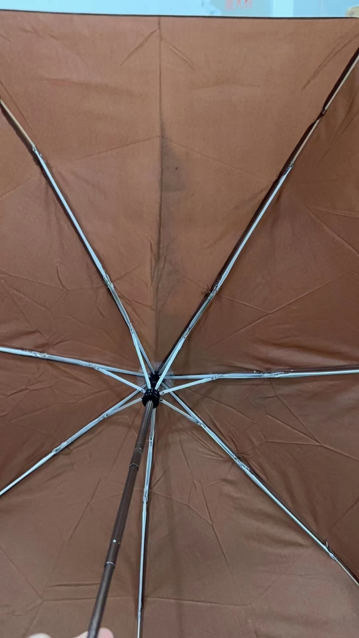 全自动雨伞2000支，六骨，透明胶带包装，全检出货，质量非常好，5.5元一把全清