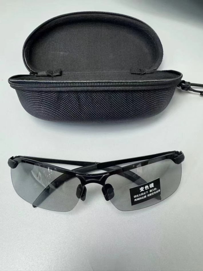 太阳镜 变色镜🕶️到货 1945个。独立包装 一单清。3.8元。要的直接转 质量超好