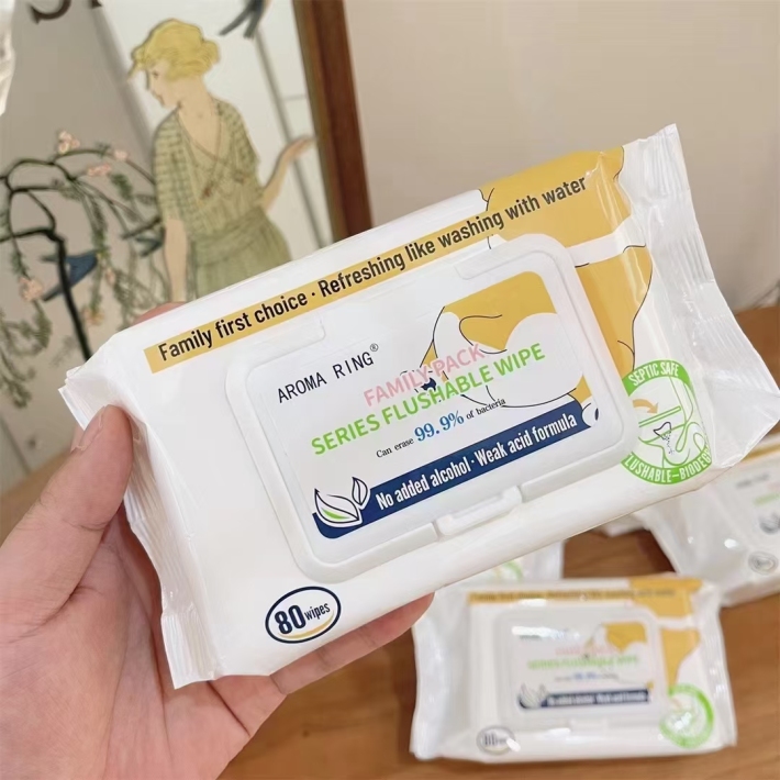 80抽纯木浆可降解湿厕纸 包装：原装镀铝膜彩袋包装 箱规：1箱*18包