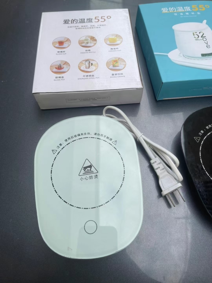 暖暖杯垫2500个左右！矿泉水的价格清！