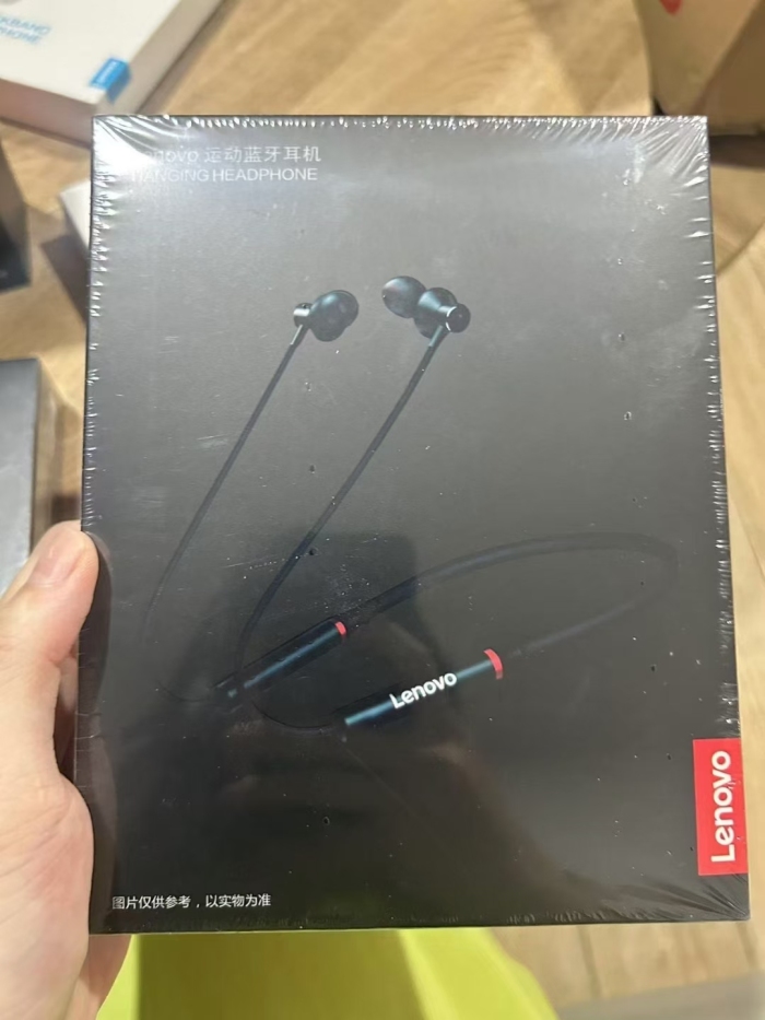 品牌挂脖运动耳机，全新原件原封，到货3K，个位数全清，可分货。