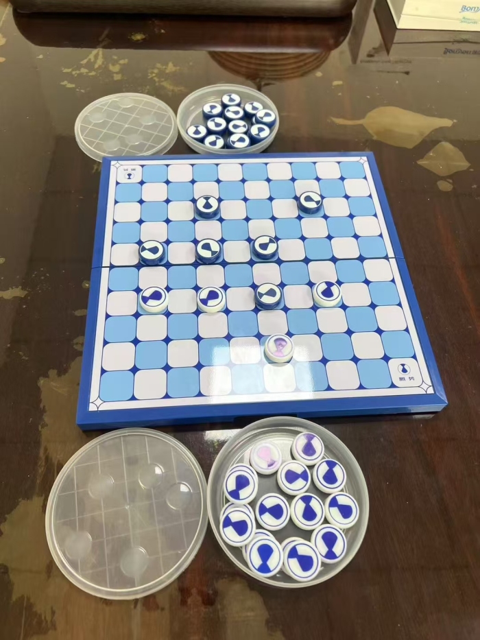 磁性国际跳棋 1800盒 低价处理！