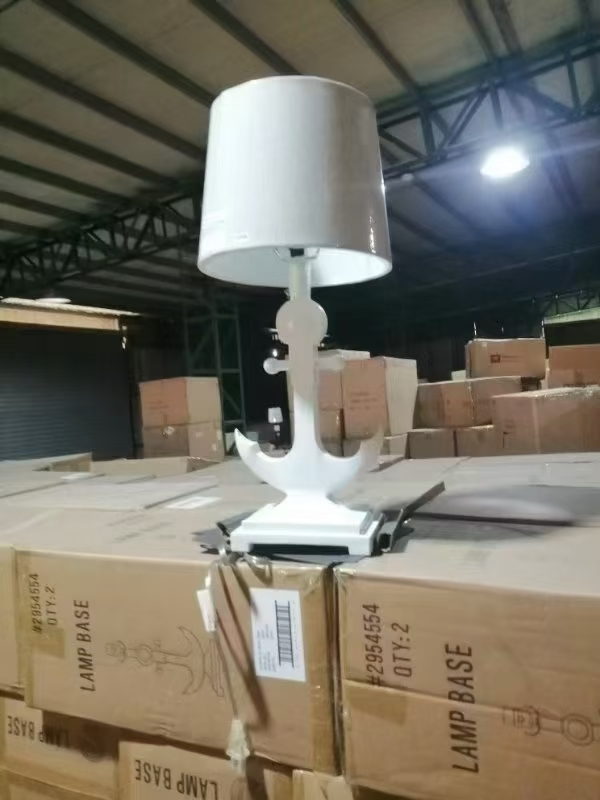 120v美规，出口外贸台灯， 高品质量，7000套，整单货， 低价处理！