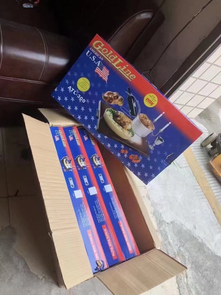 220v出口外贸暖菜板！ 180台， 18元，处理