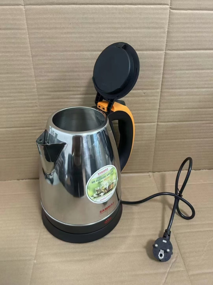 出口烧水壶6588台，1.8L 220v，欧规插头，彩盒独立包装，原箱原件