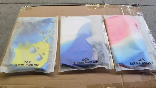 硅胶泳帽，1000pcs，2pcs/袋，500袋，谁做？