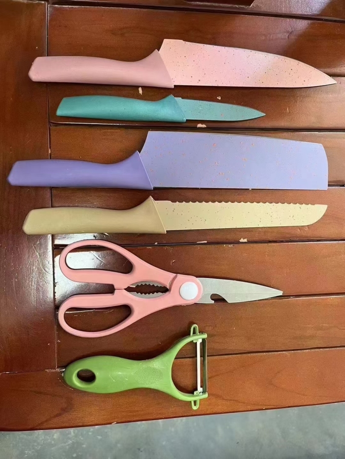 1万套水果套刀处理，原箱原件，整整齐齐 一箱48套，全清几块钱的事，对口的来
