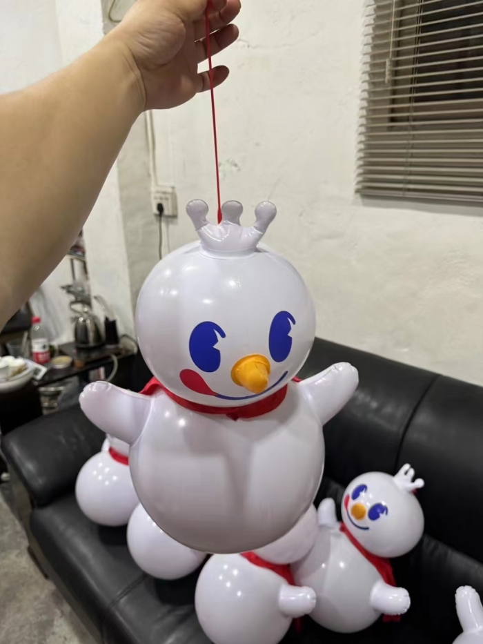 74000个 充气发光雪人 特大 合适：广场 直播送粉丝 礼品 2元店等！ 原件处理 白菜价 给钱就卖 不啰嗦！合适就速度 