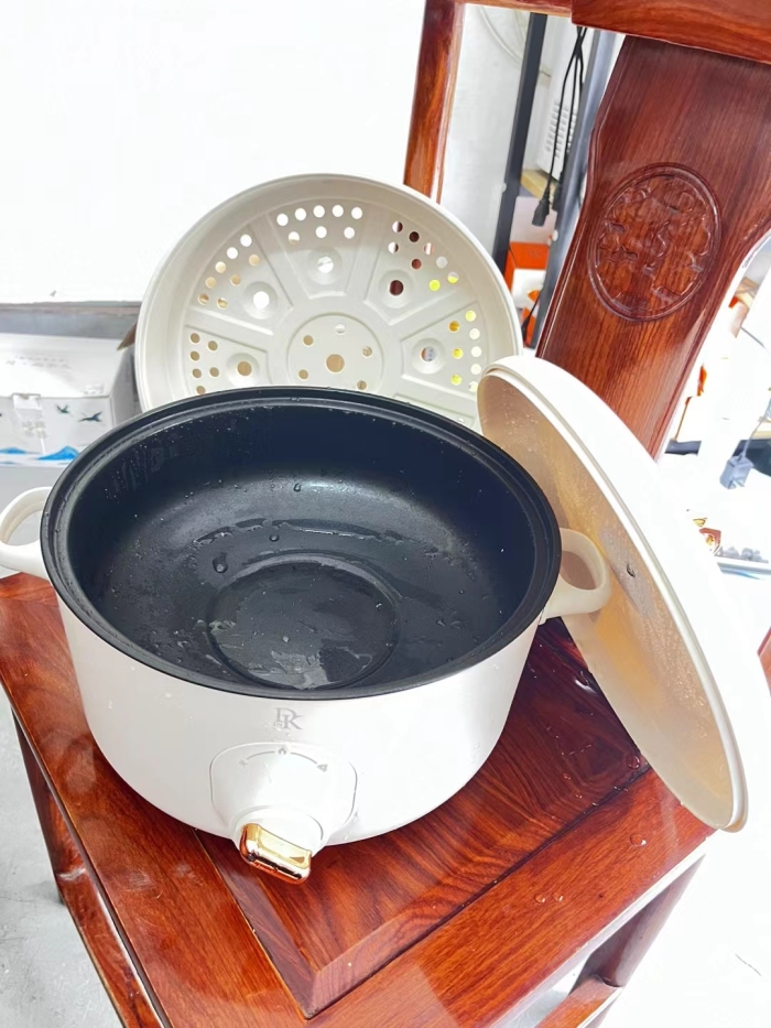 多功能电煮锅，5升大容量，带蒸笼， 1200台， 低价处理
