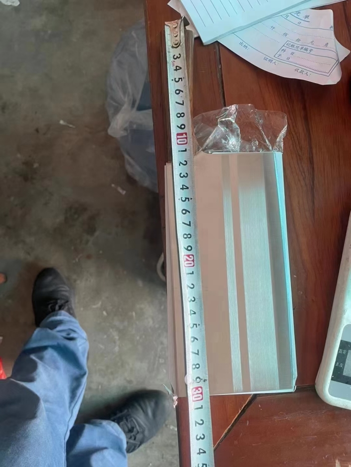 切片菜刀15000把处理！ 每件100把，全清6.x元/把