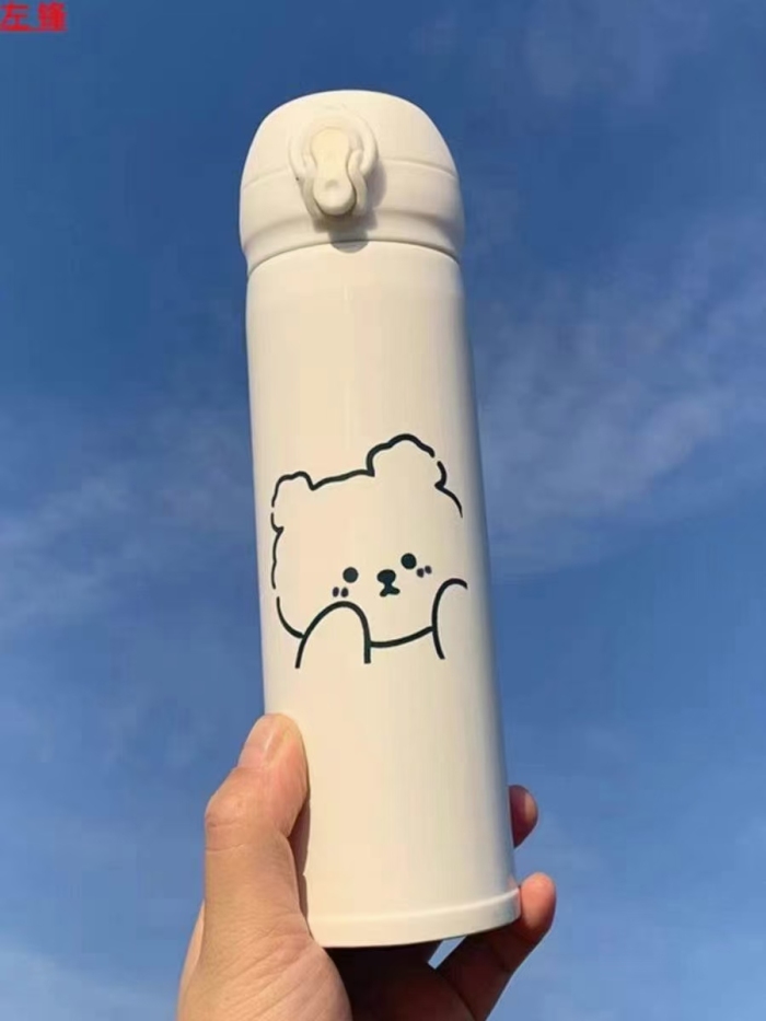 500毫升小熊杯5000个左右，品质保证，独立包装，原箱原件