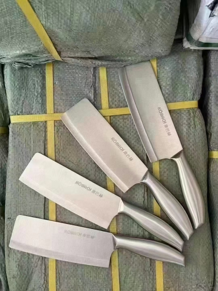 康巴赫菜刀最后2500把，特锋利特亮，社区团购爆品，一箱250把，几块钱的事