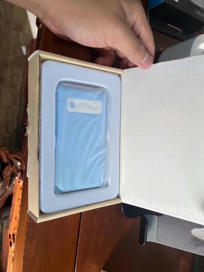 品牌次世代，实标8000mAh，18650电池，全新有电，4500pcs，价格很美丽，对口的来聊聊