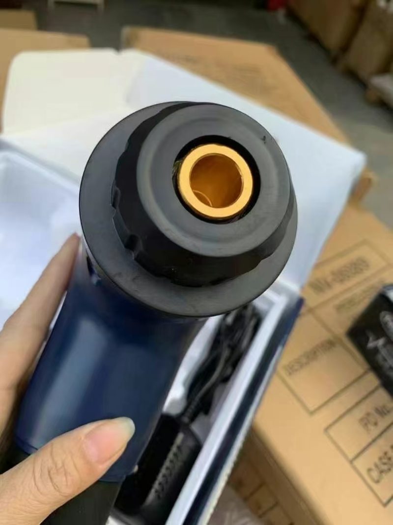 高档筋膜枪数量5000个，要的赶紧下单，包装漂亮，整齐，一箱6个