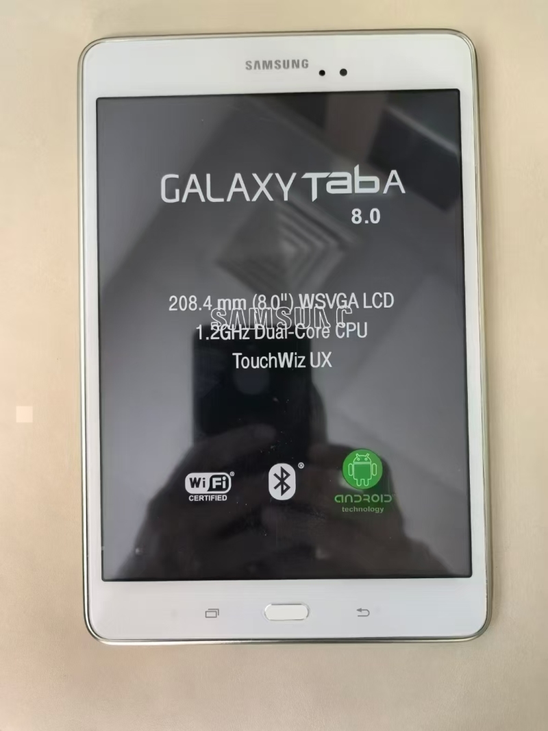 出口外贸，三星WiFi平板国际版，8寸，2+16G，纯原，可插电话卡，原封原箱1600套处理。2XX元出，放价了。