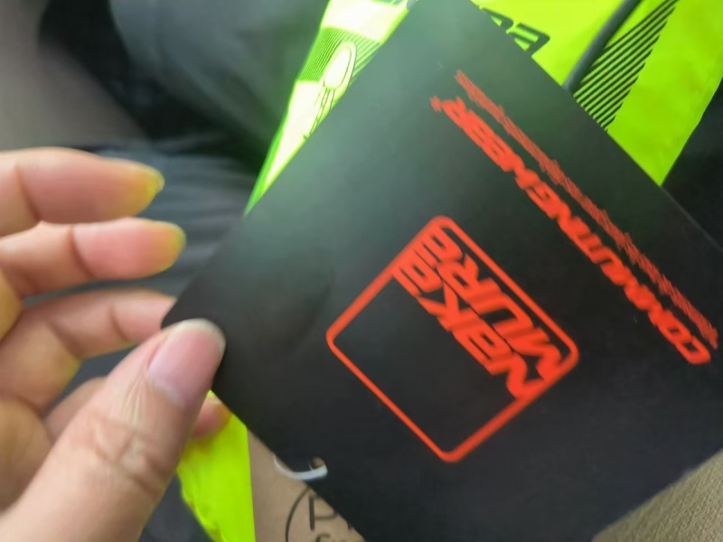 出口外贸高质量雨衣3000套，原件独立包装