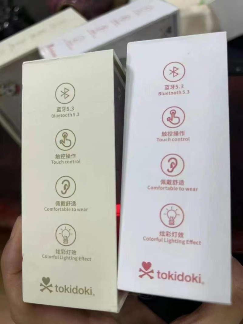 品牌Tokidoki独角兽 Tws半入耳新款蓝牙耳机 还剩500个，一箱100个