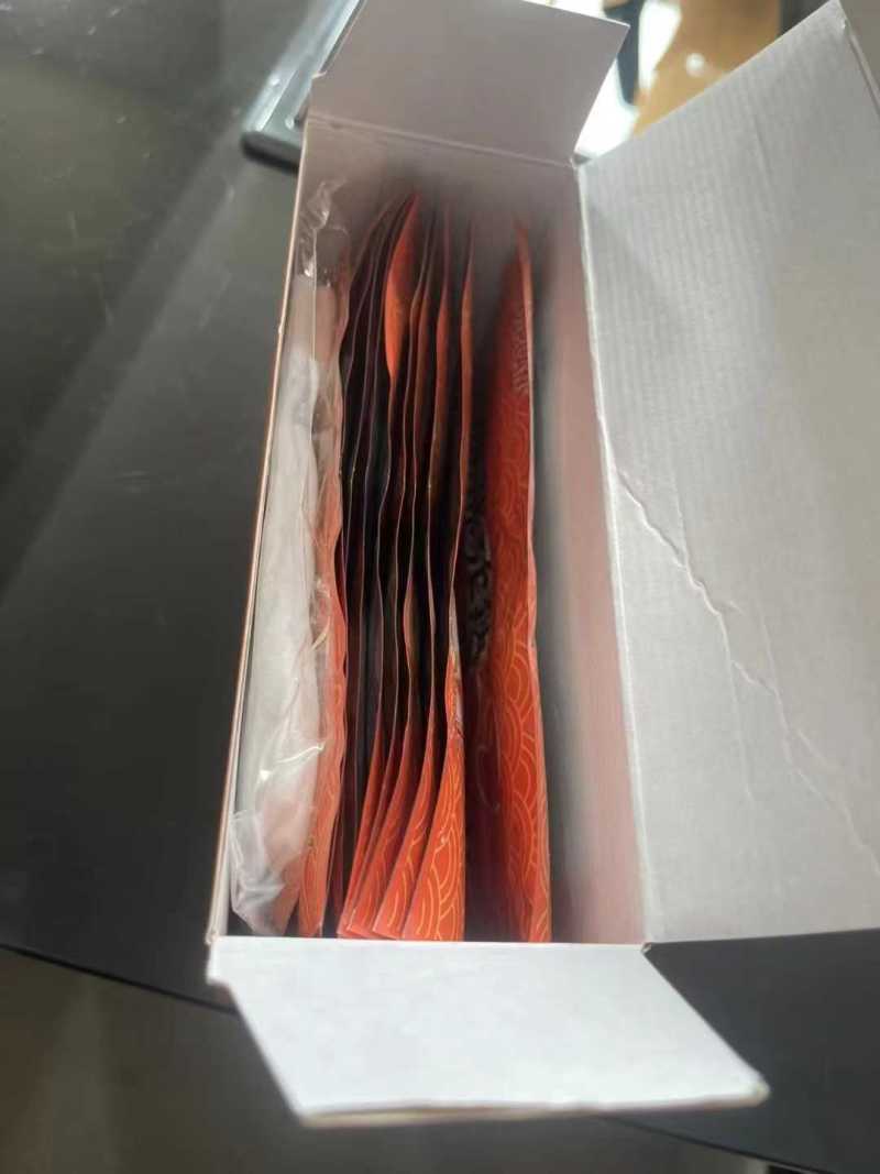 高品质膝盖暖贴最后10000多盒，一盒20片，带护具套，品质特别好，大货原箱原件，高性价比，可分货出，块块钱的事