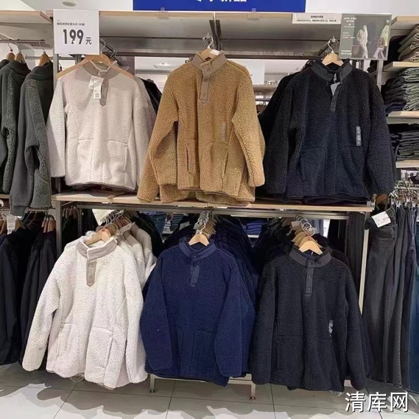 优衣库男女同款，6000件，全清便宜
