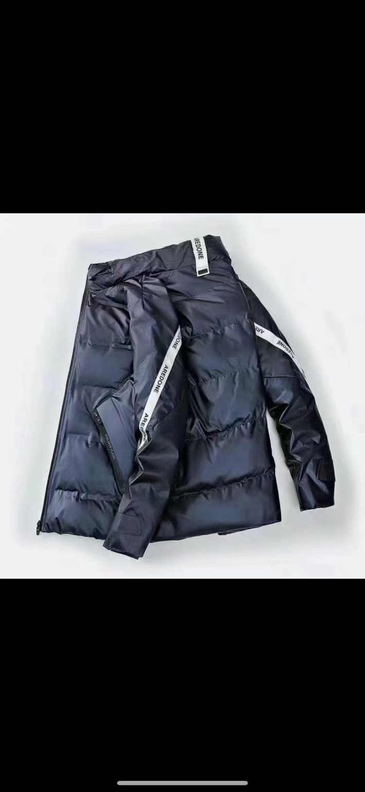 1600件80绒羽绒服，仓库现货，清货35，配货36元！
