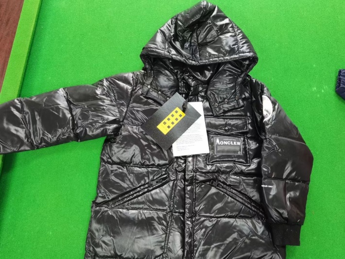 400件左右品牌童装羽绒服110-160 能做的联系