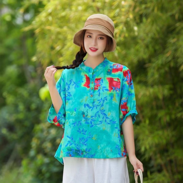 四个款棉麻小衫，1200件左右均码。80-140斤可穿，独立包装。货整齐。清货 10 块