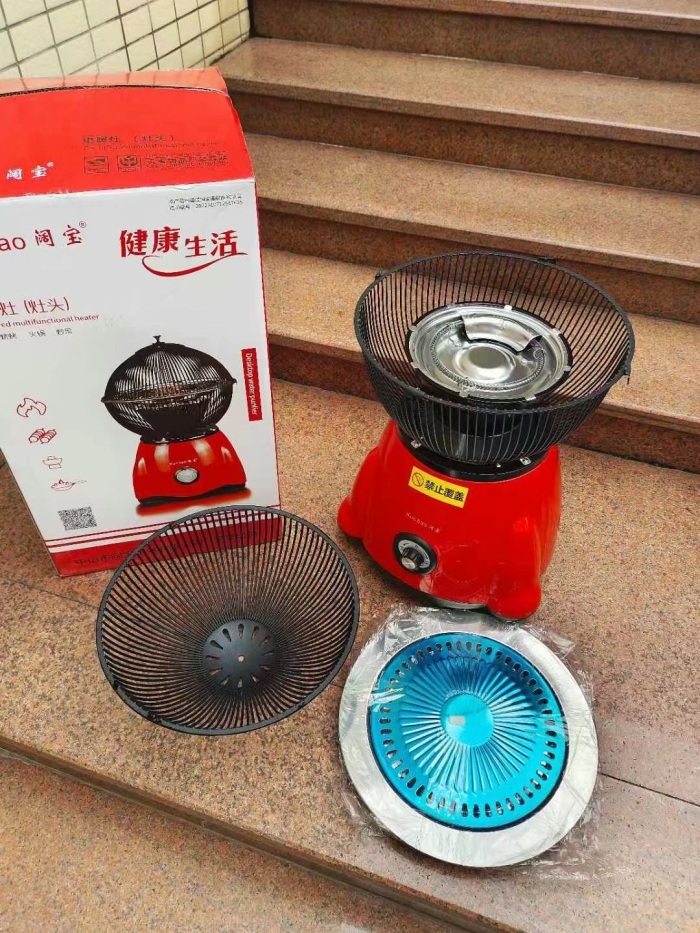 电暖气255台，功率1800瓦，彩盒包装，原箱原件，便宜处理