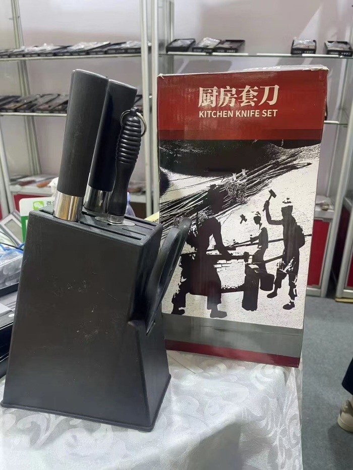 套装刀100套， 原箱原件，20多块/套清