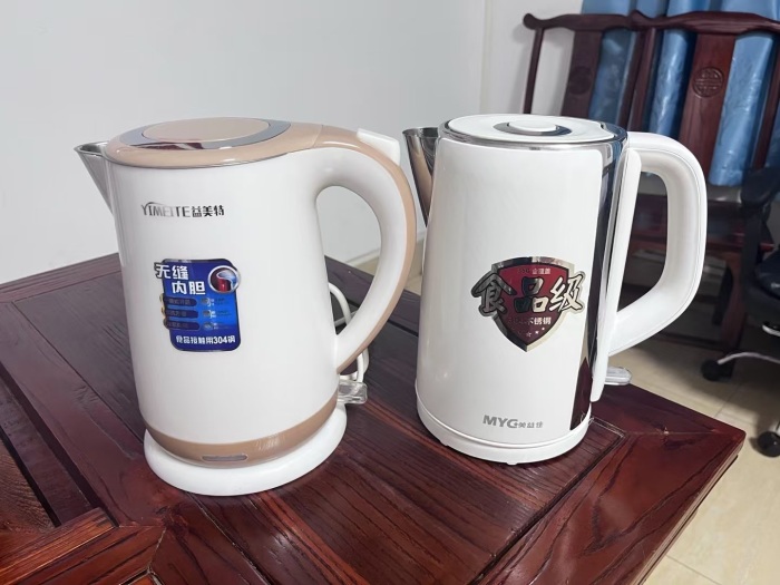 高档电水壶，双层防烫包胶，内钢304材质，下开关，国标高品质， 还有240台，处理！2x元
