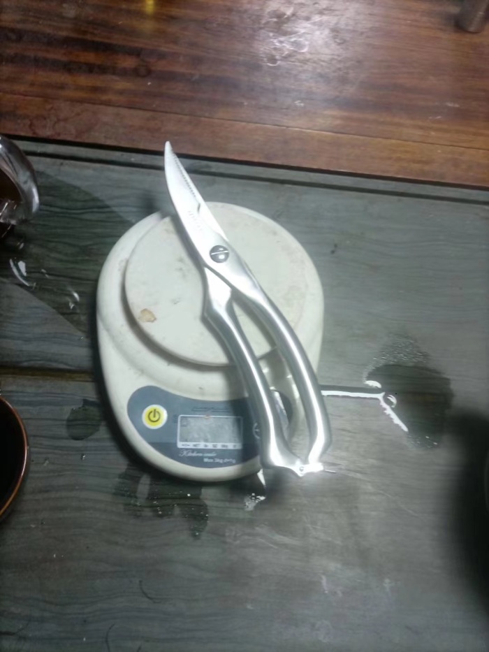 5500张鸡骨剪高端货，几块钱处理