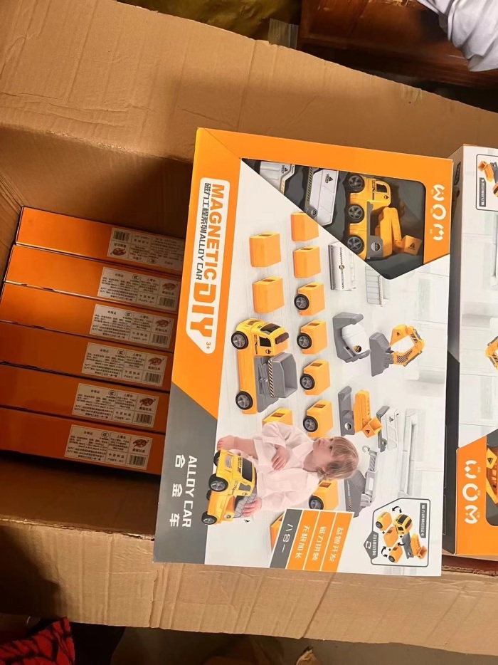 高端玩具 合金车 磁吸合金 电动 等全部品牌货1千多少斤，8.5元一斤，不议价