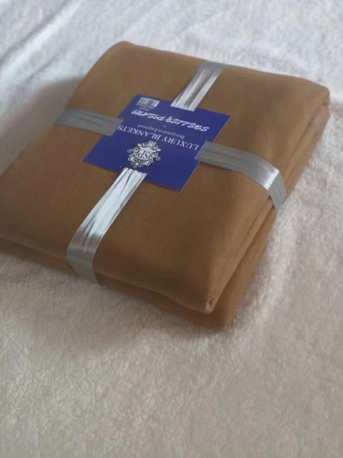 羊毛毯1万多张，工厂处理，