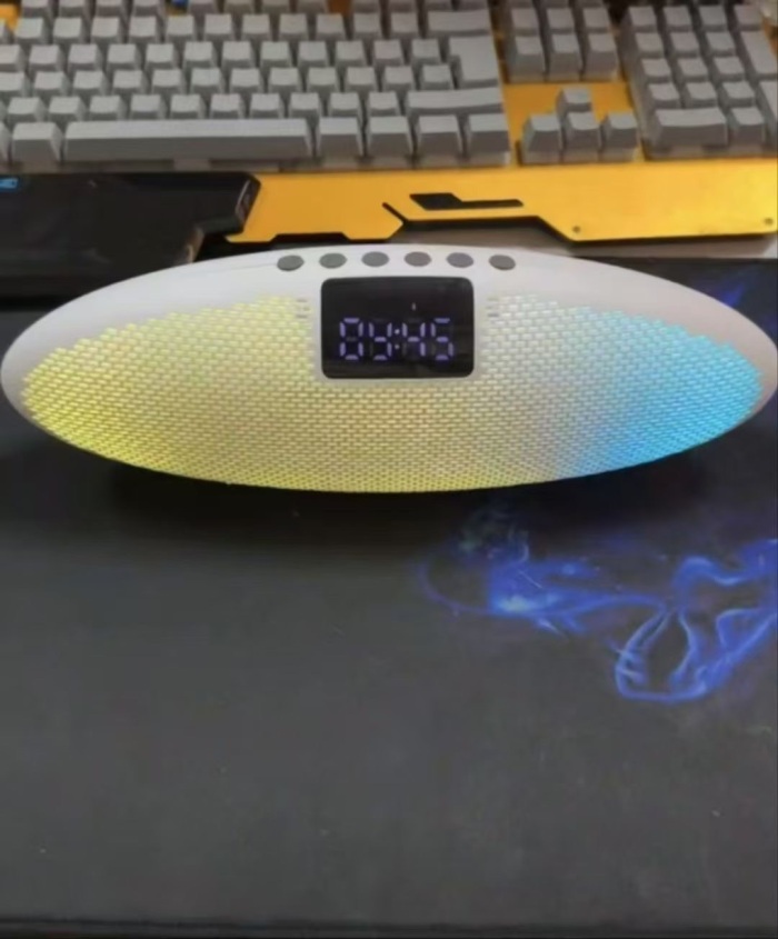 闹钟蓝牙音箱，300多套