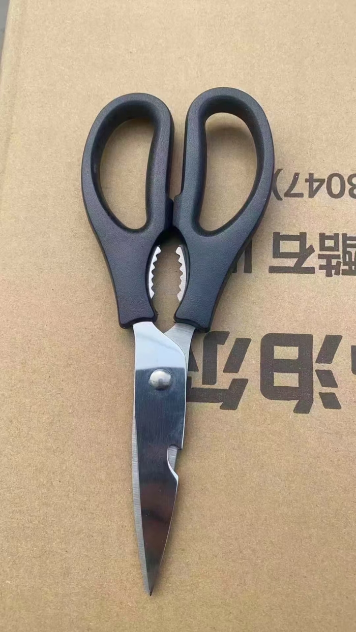 选夫人7件套，原件处理50件，一件8套，特价48💰 电话微信同号15515665791 主做全品类五金百货，小电器，更多商品，欢迎国内外友人，前来加微咨询洽谈合作。