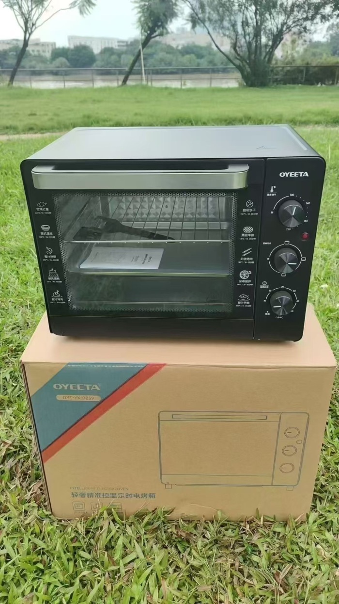 32升电烤箱，200台 德国品牌 国标机 ​全铜线，金属定时器 ​功率1500w 生产日期2024年1月一口价99一台。不议价。