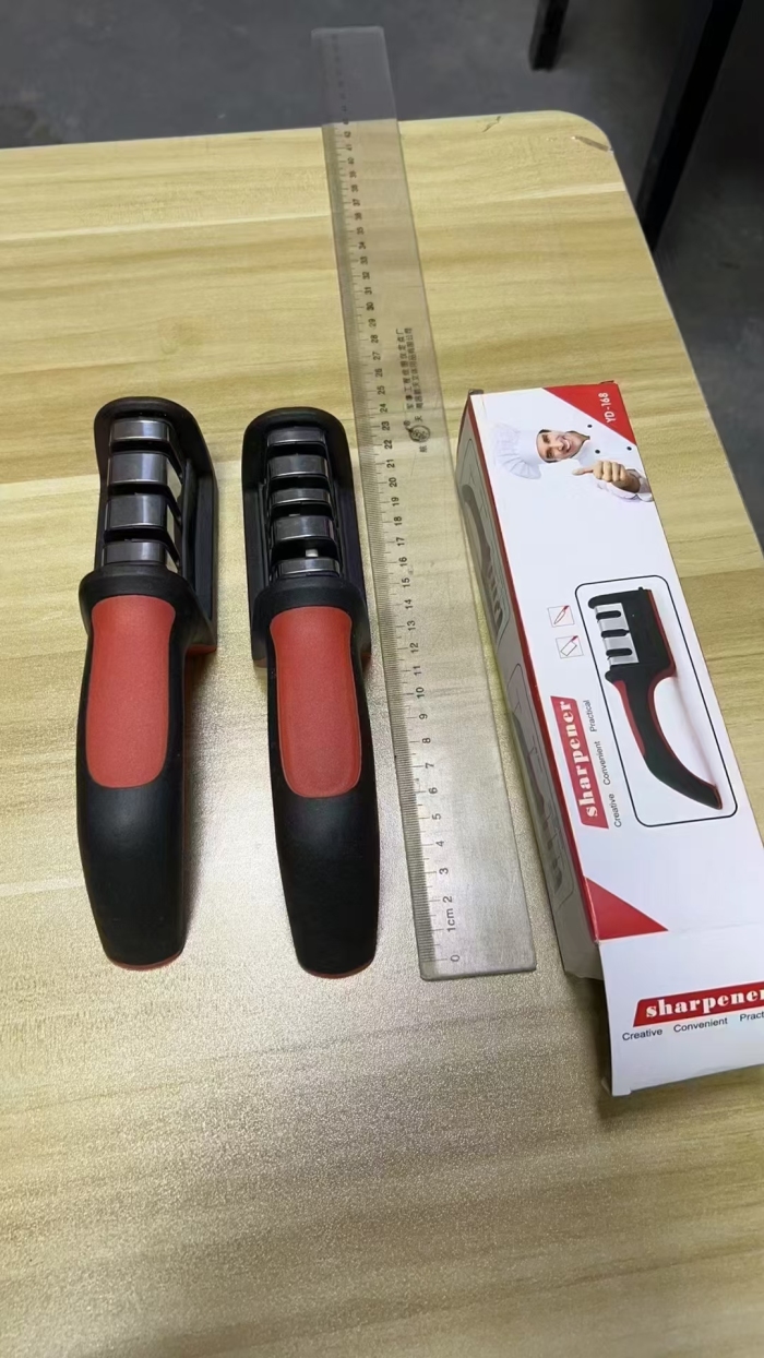 磨刀器20000个原箱原件独立包装，清货2.5一个。