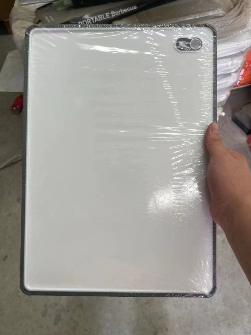 菜板仓库还剩1000多块，低价处理，全部气泡袋独立包装，贴单就走，几块钱的事，