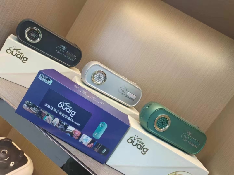 1200台家用，车载，办公，负离子消毒器