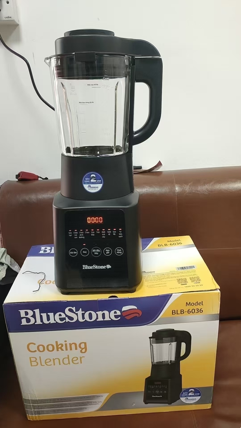 220v出口外贸，智能加热破壁机， 纯铜电机， 欧规！ 240台， 低价！