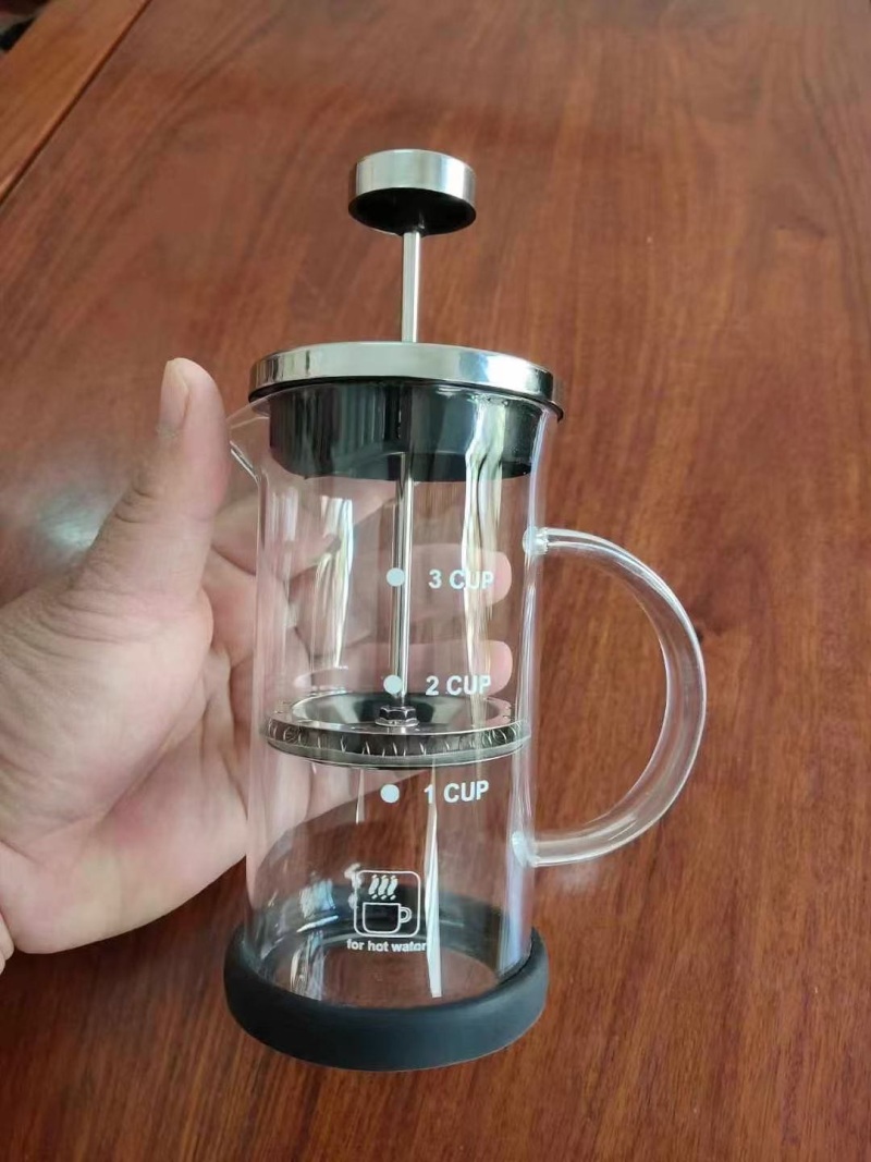 泡茶杯350套，有包装，5元一套