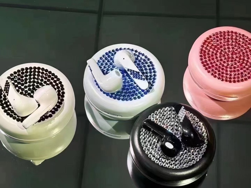 钻石限量版TWS蓝牙耳机，标准箱，一件24pcs 4色混色装，高品质蓝牙耳机，5000个