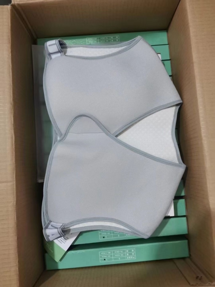 1000盒中药自发热理疗带可多次使用，260盒护腰.200盒护肩.300盒护颈，400条袋装款，全清每条2.x元秒！