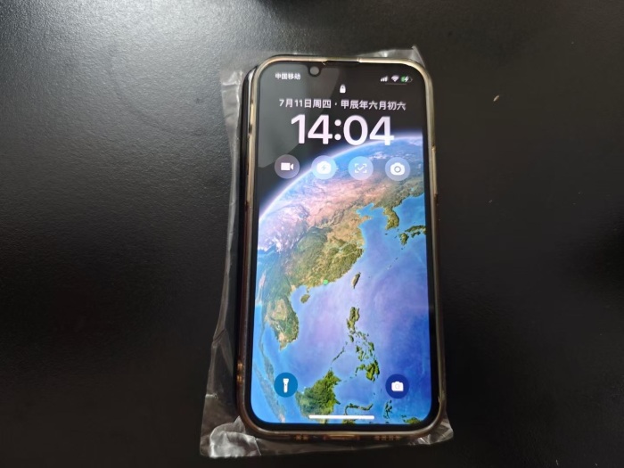 1万毫安充电宝实标，带无线充功能，1000pcs,全新有电，便宜清 10,000 mAh charging treasure standard, with wireless charging function, 1000pcs, brand-new with electricity, cheap and clear