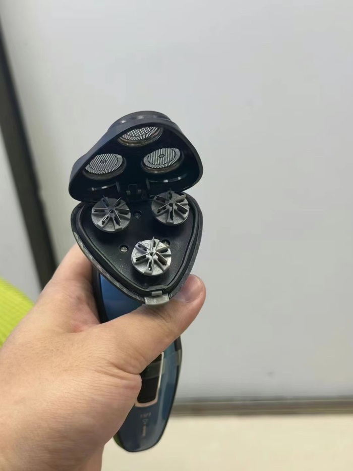 志高剃须刀1000pcs ，品牌货，独立包装，便宜处理 Zhigao razor 1000pcs, brand goods, independent packaging, cheap handling