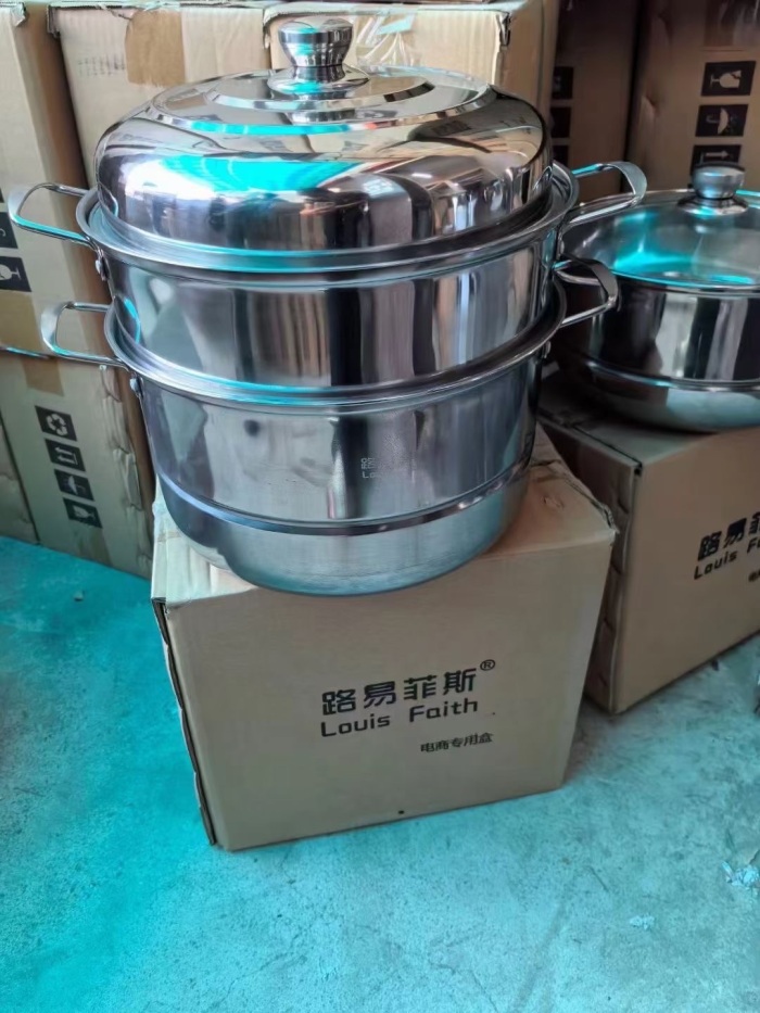 全新锅处理，1.5吨左右。 独立包装！全清11000块一吨