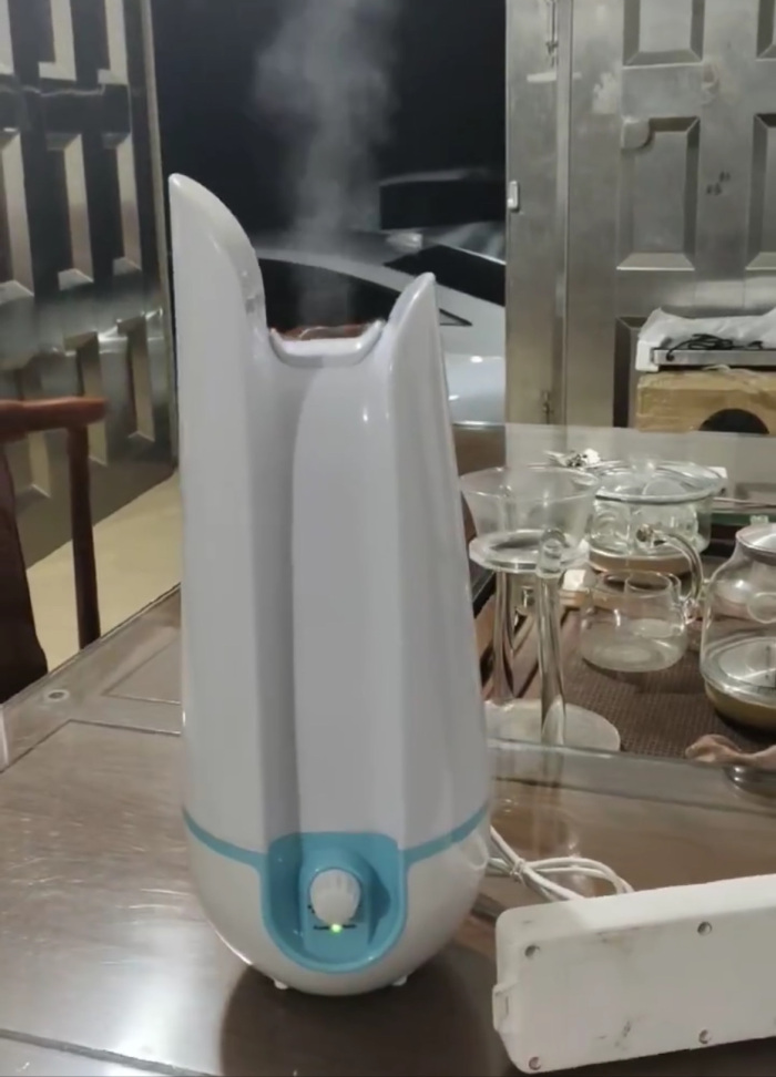 出口加湿器288台，25元一台 Export 288 humidifiers, 25 yuan per unit