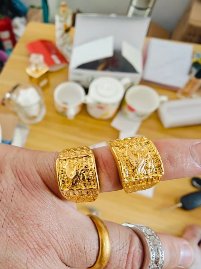 戒指💍耳环耳钉，5000个左右，对路的来撩
